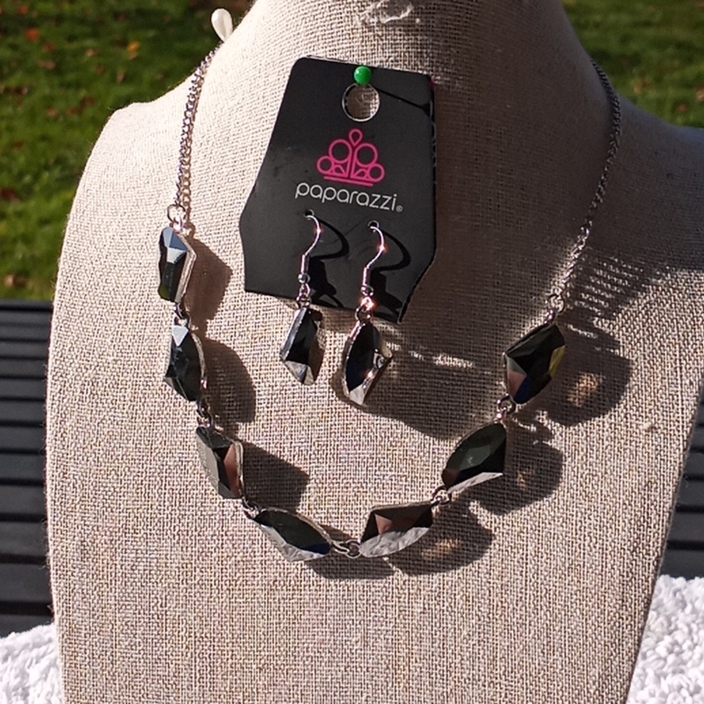Raw Rapture Silver Necklace with free earrings